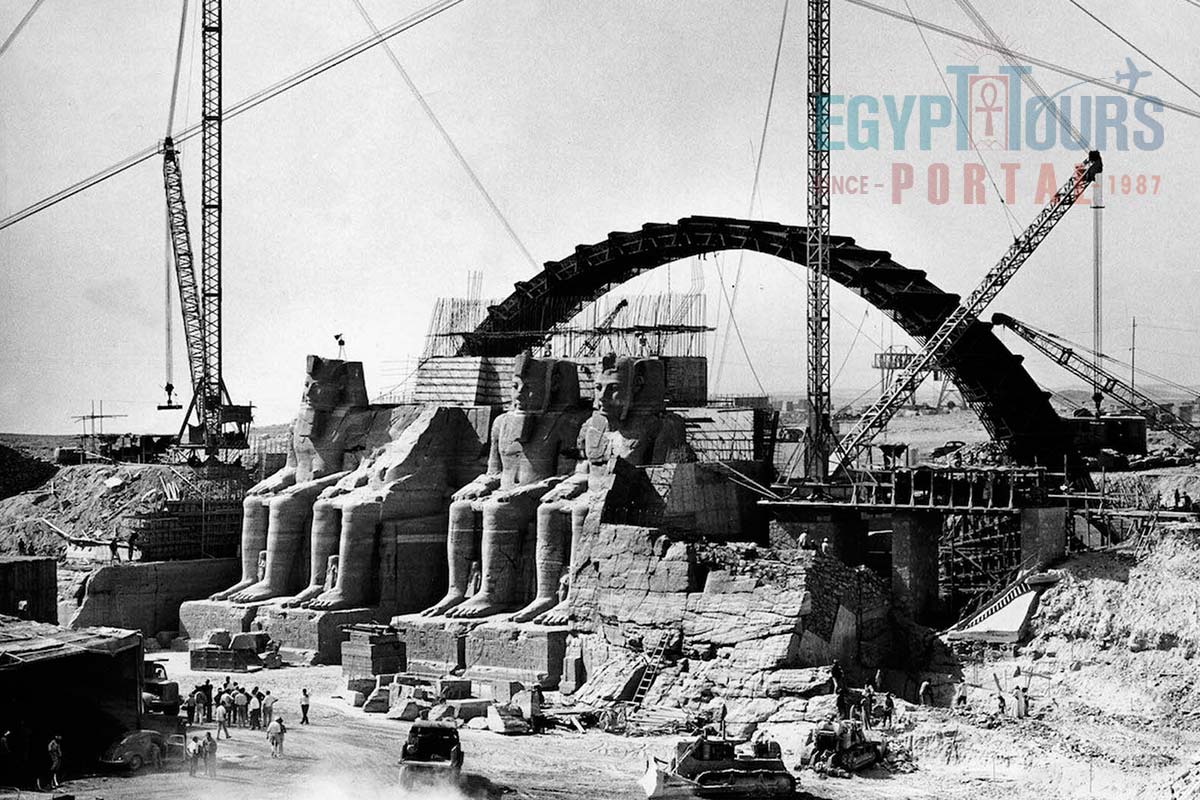 abu simbel tempel versetzung - egypt tours portal.jpg