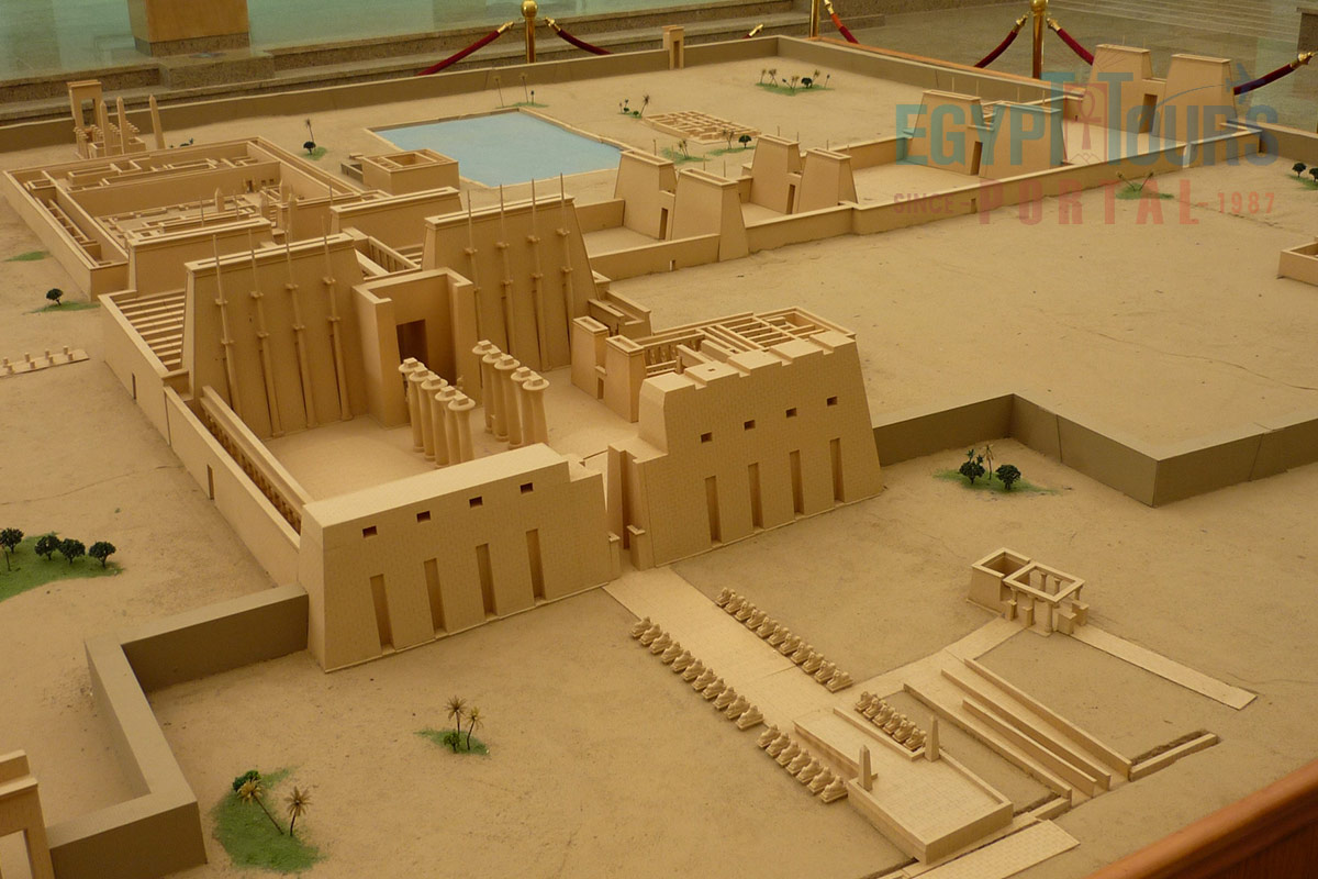 karnak tempel architektur - egypt tours portal.jpg