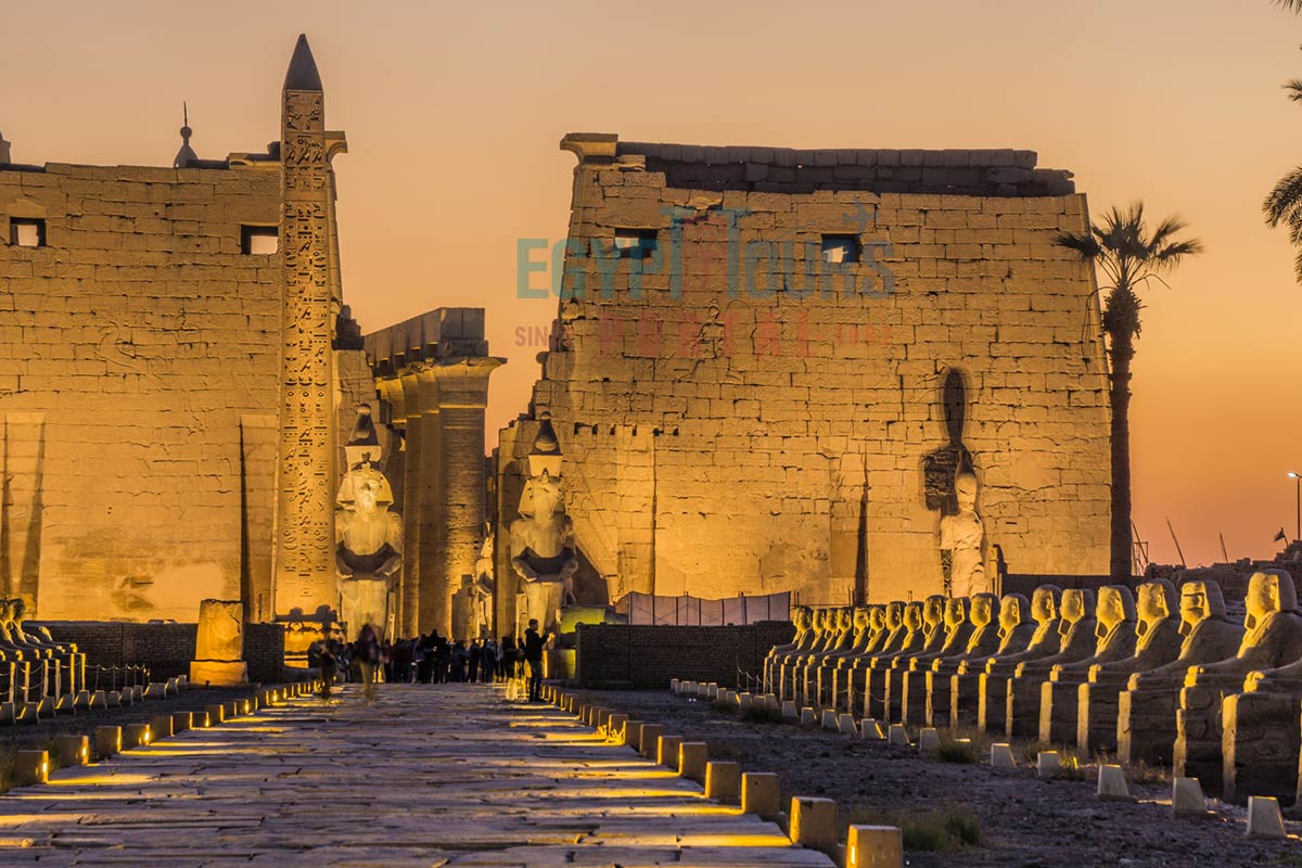 Lage des Luxor Tempels - Egypt Tours Portal.jpg
