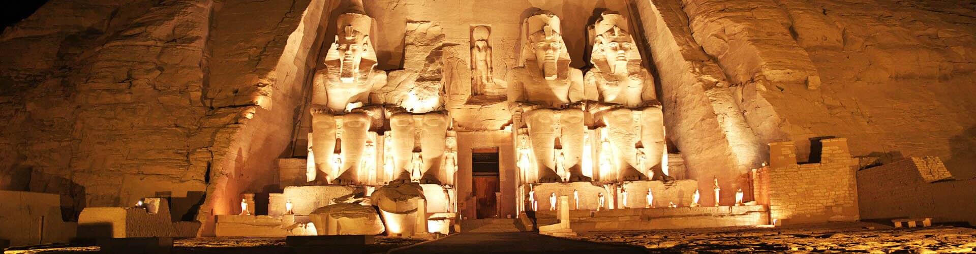 Abu Simbel Tempel - Egypt Tours Portal DE.jpg