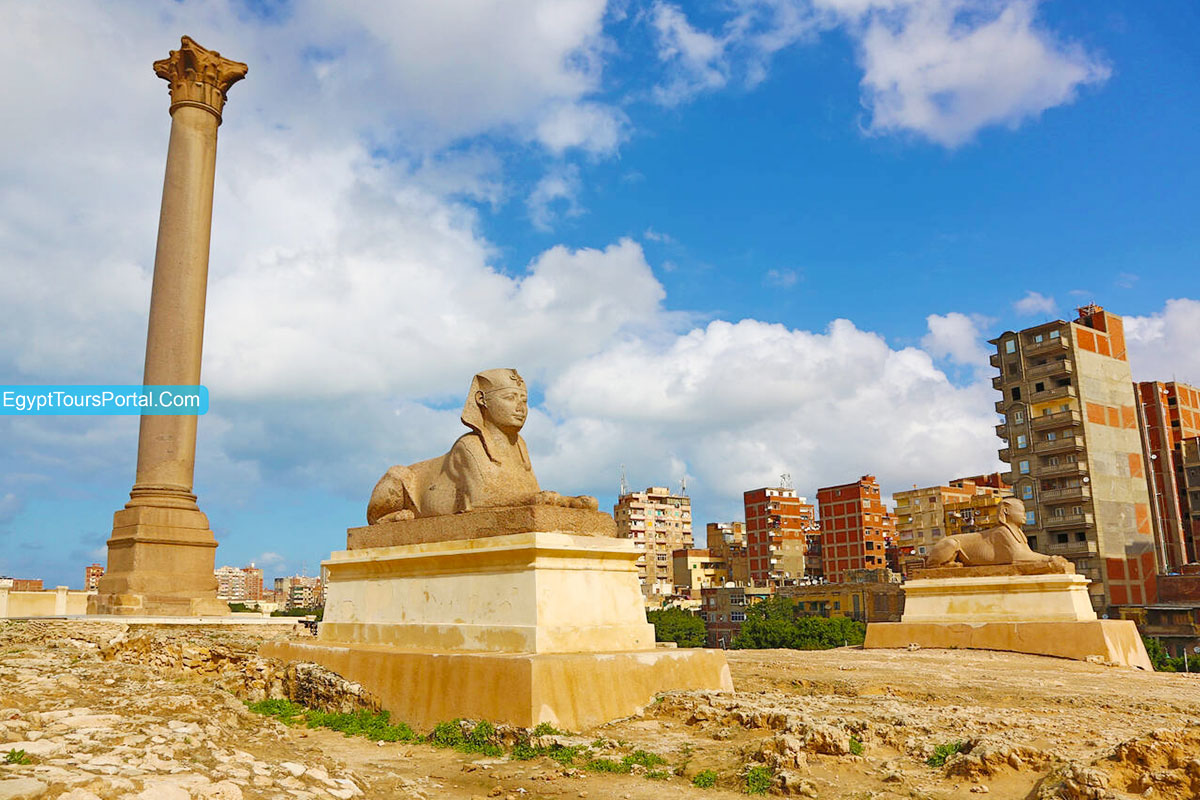 Architektur der Pompeius Säule - Egypt Tours Portal.jpg