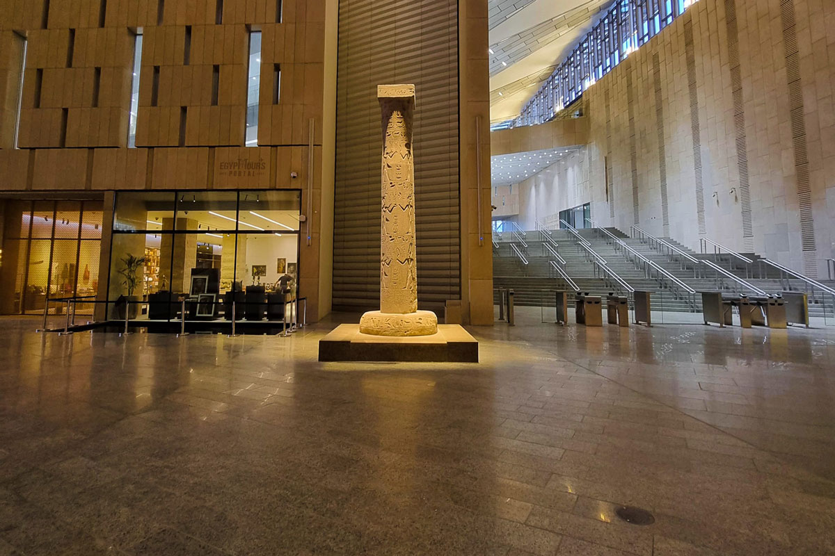 Ausstellungen des Großen Ägyptischen Museums - Egypt Tours Portal.jpg