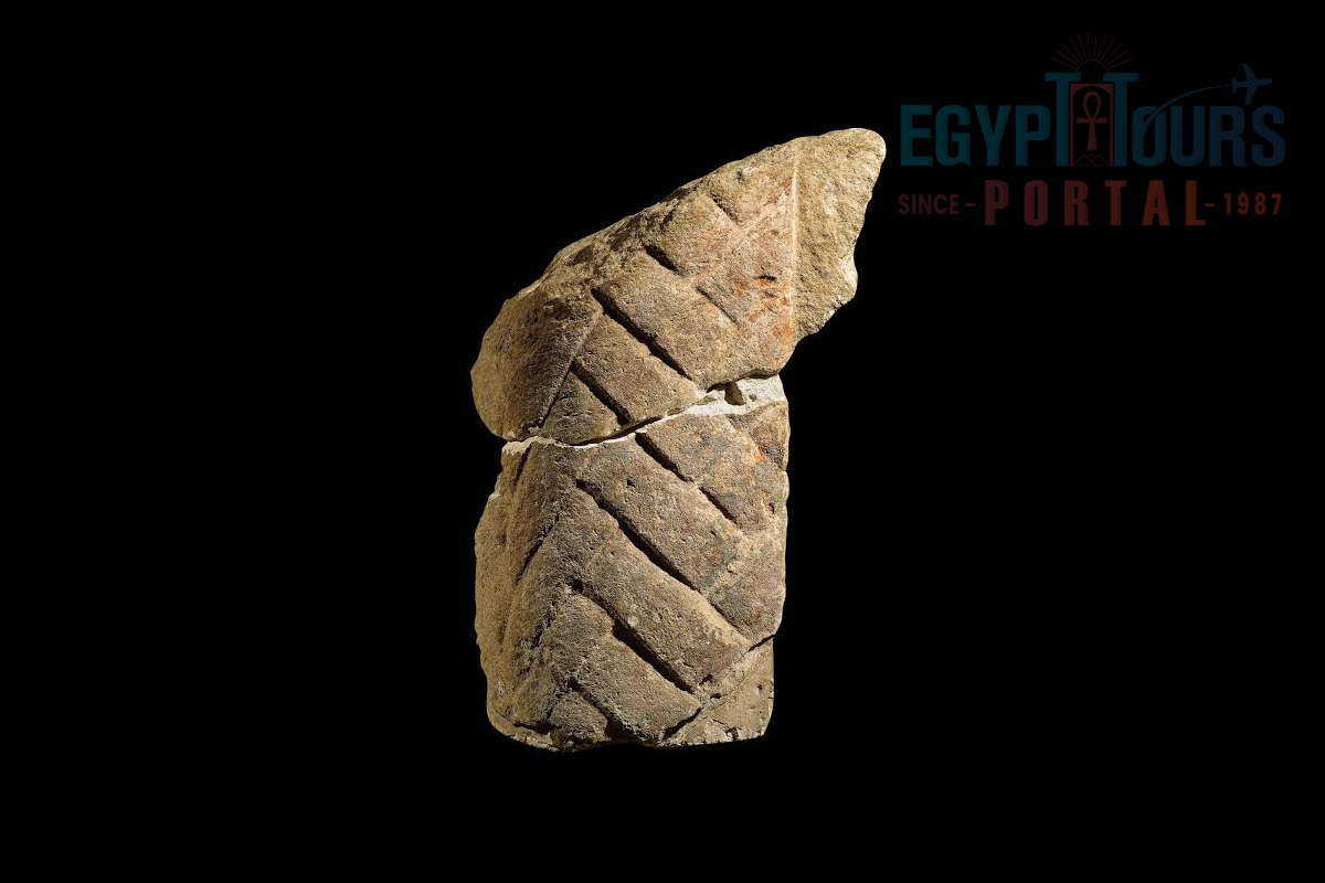 Bart der Sphinx von Gizeh - Egypt Tours Portal.jpg