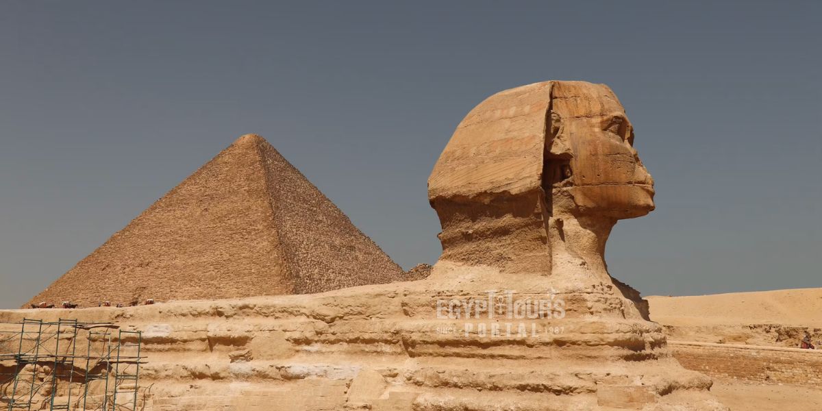 Die Große Sphinx 2 - Egypt Tours Portal.jpg